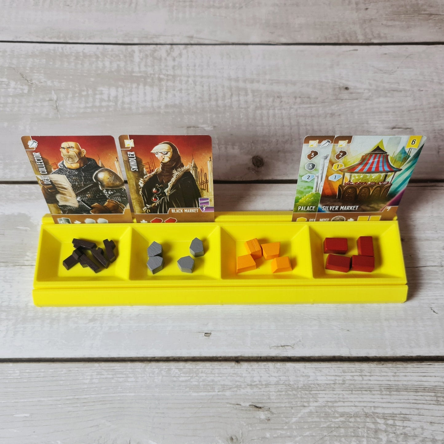 PLAYER CARDS AND TOKENS HOLDER